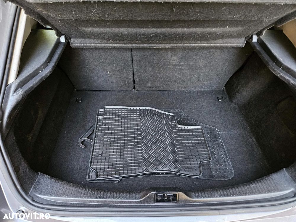 Renault Megane 1.5 dCi Expression - 7