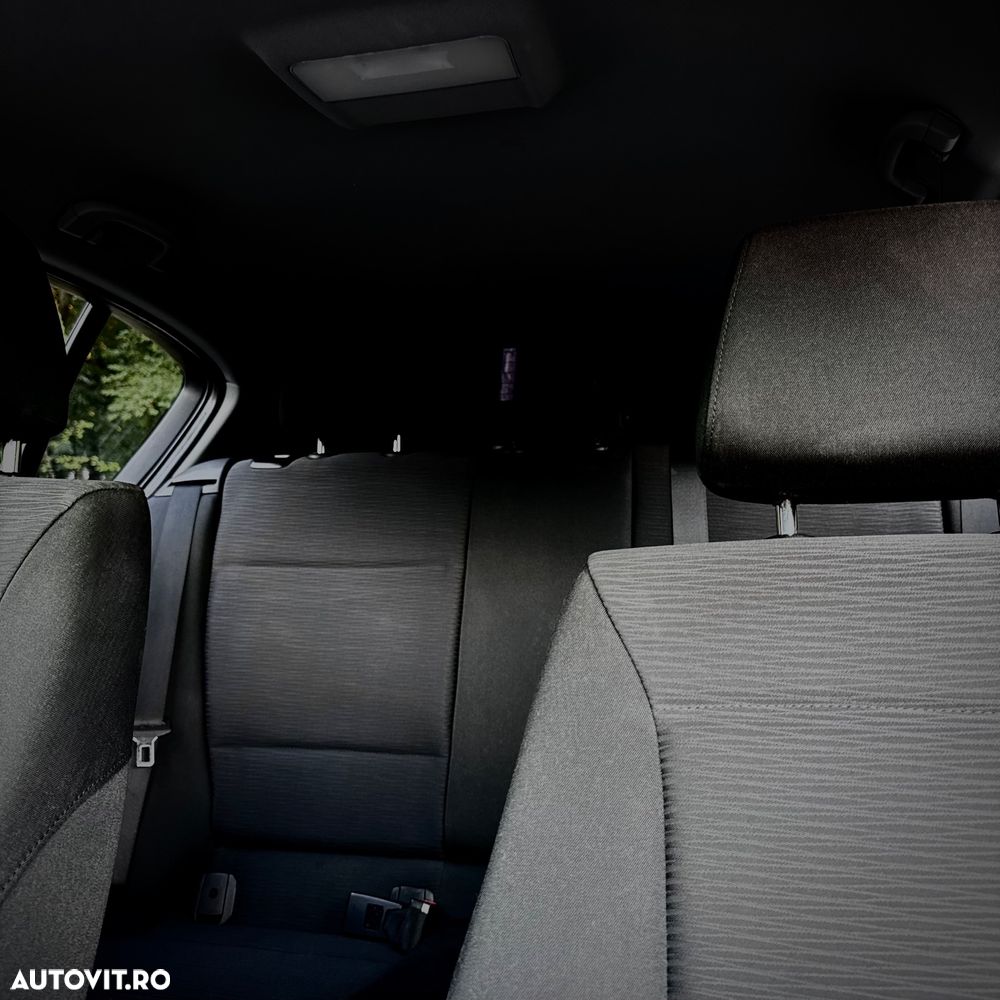 BMW Seria 1 118d - 10