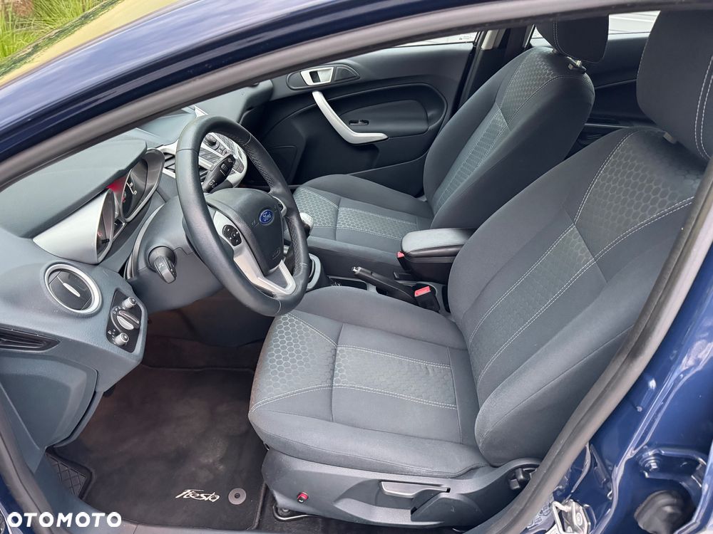 Ford Fiesta 1.4 Titanium - 18