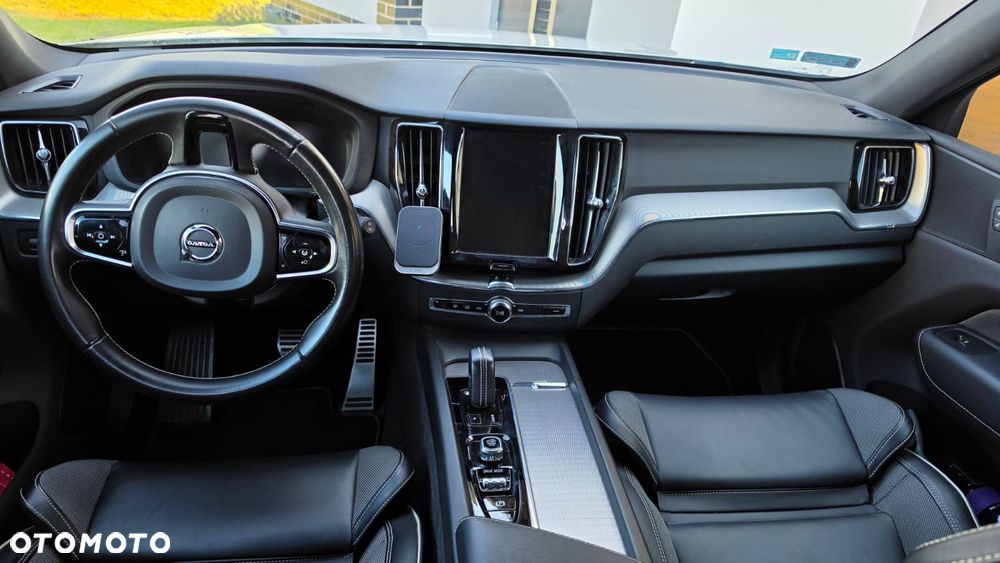 Volvo XC 60 B4 B R-Design - 10