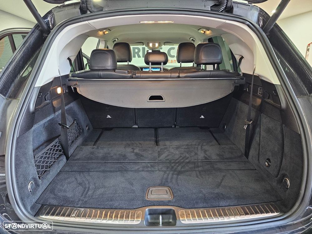 Mercedes-Benz GLE 300 d 4Matic - 22