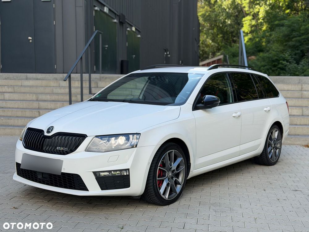 Skoda Octavia 2.0 TDI DSG RS - 5