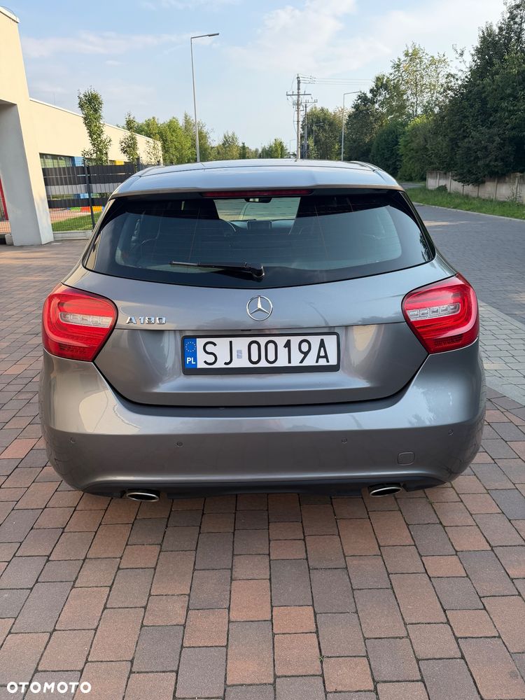 Mercedes-Benz Klasa A 180 BlueEfficiency Edition - 5