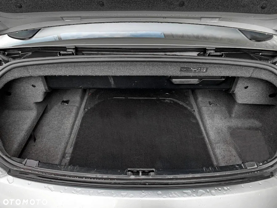 BMW Seria 6 630 i - 7
