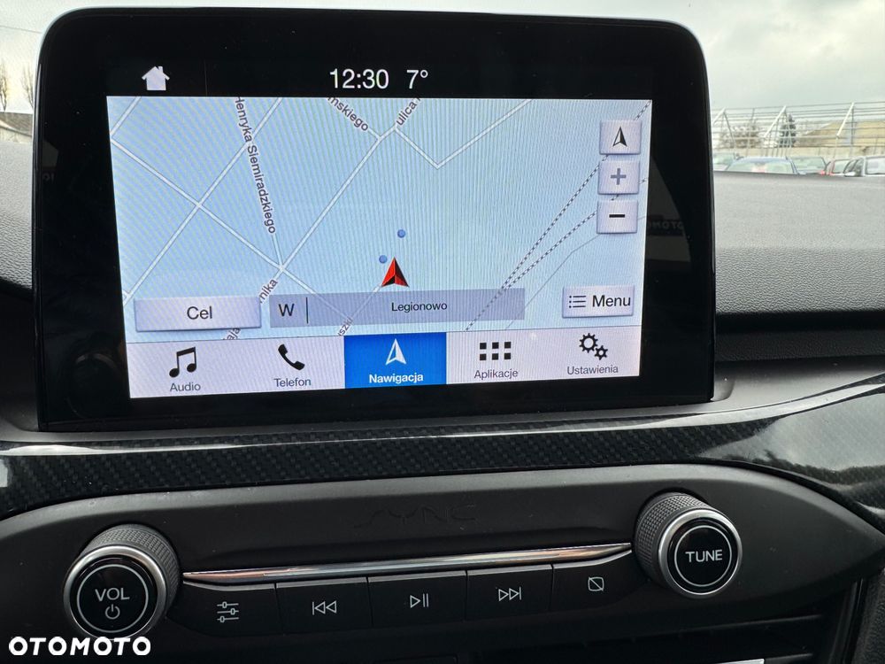 Ford Focus 1.5 EcoBlue Start-Stopp-System ST-LINE DESIGN - 22