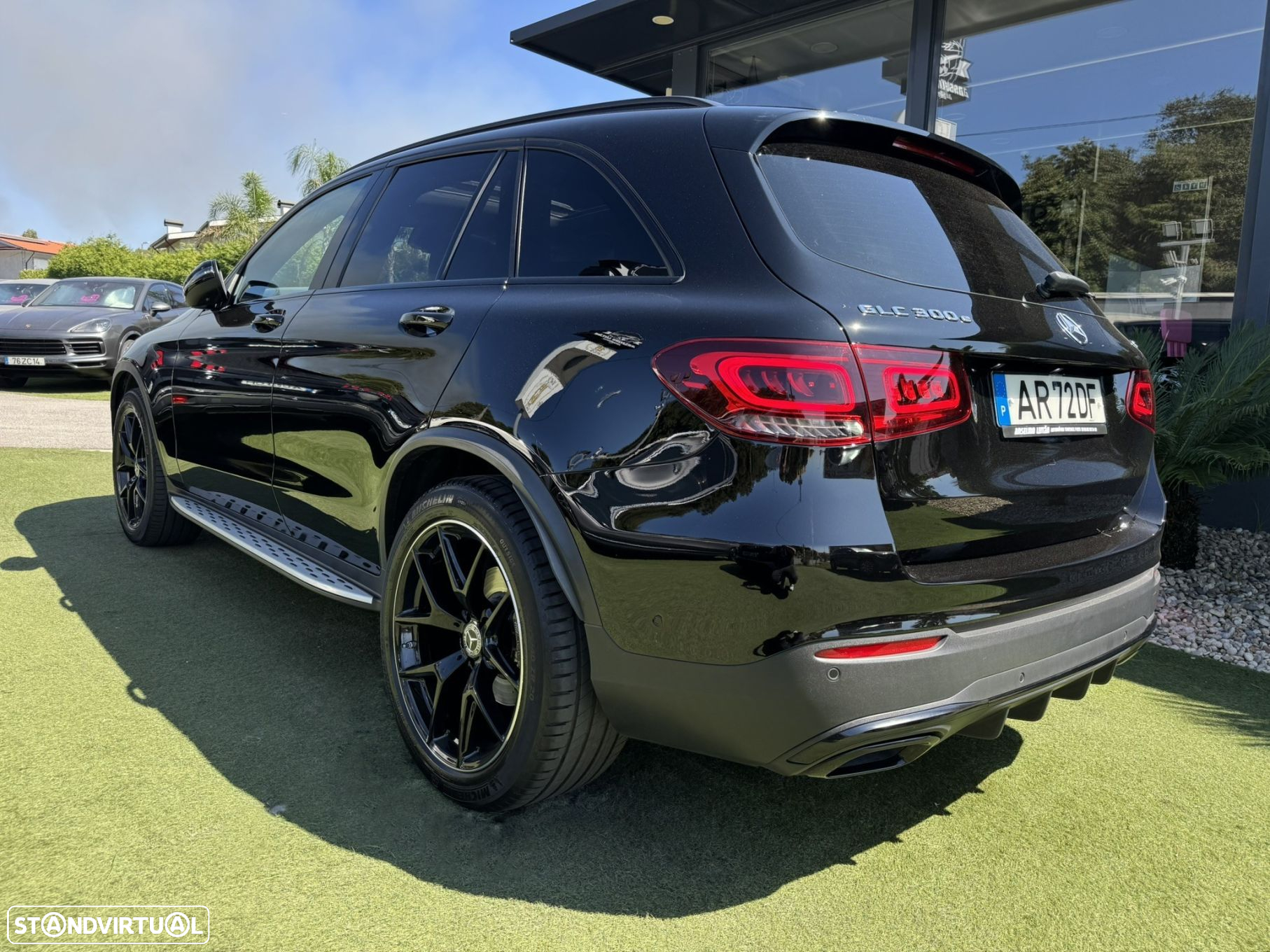 Mercedes-Benz GLC 300 e 4Matic - 16