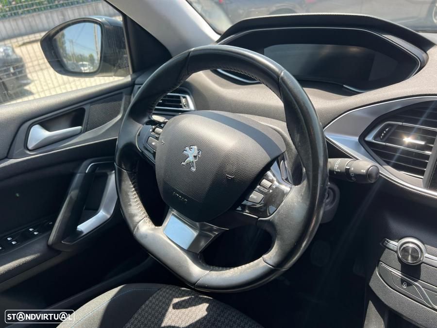 Peugeot 308 1.2 PureTech Active - 7