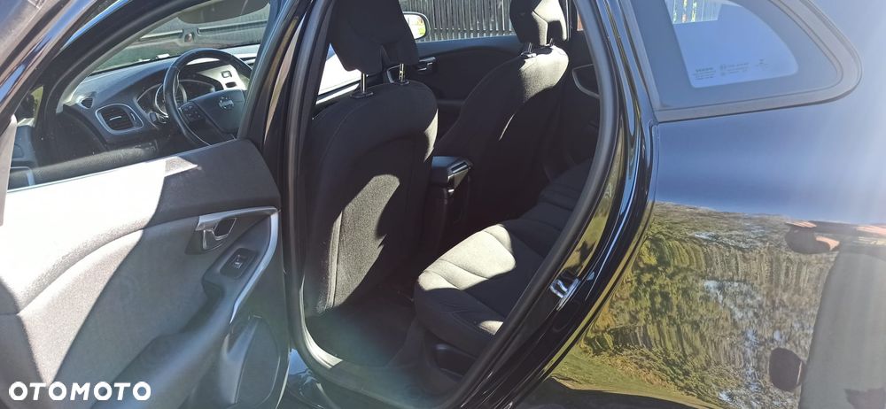 Volvo V40 - 2