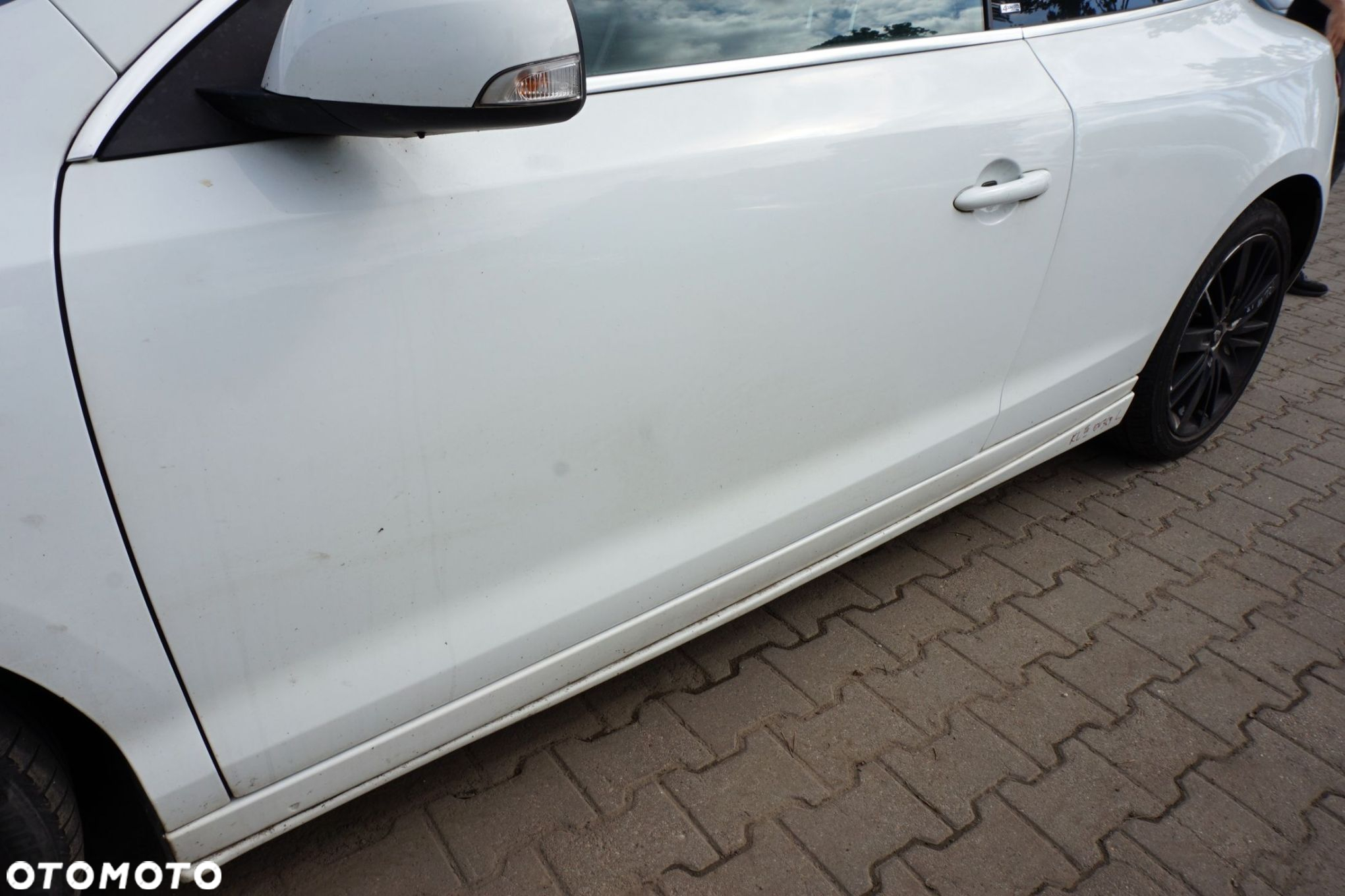 DRZWI PRZEDNIE LEWE LAGUNA III PH1 COUPE OV369  BIAŁY RENAULT 2007-2012 - 2