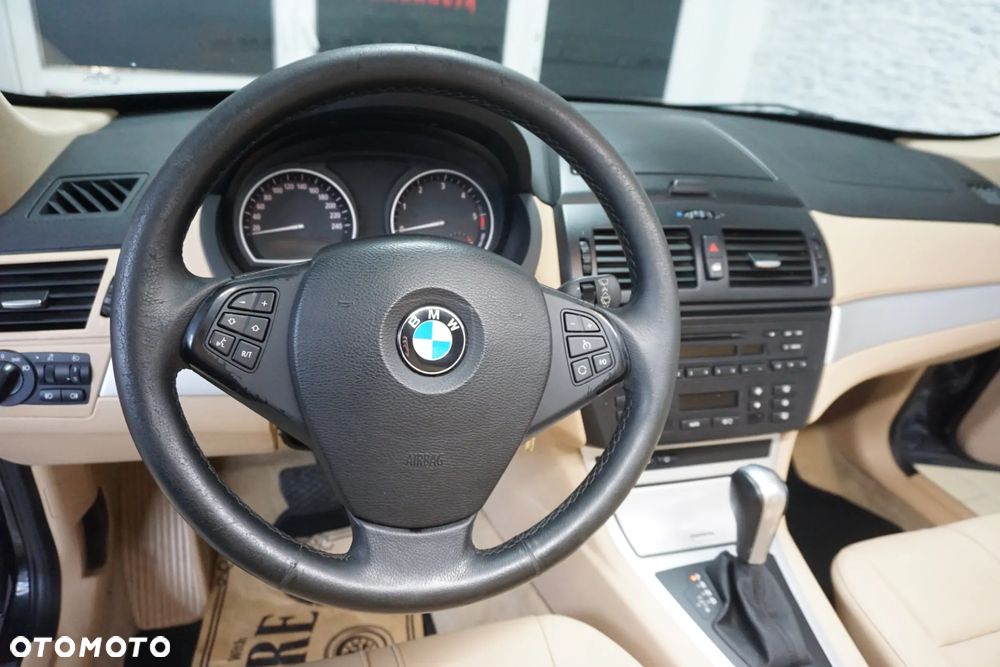 BMW X3 xDrive20d - 21