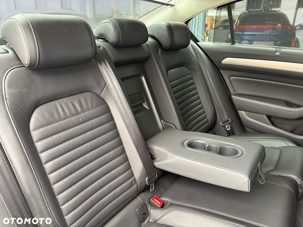 Volkswagen Passat 2.0 TDI Bi-Turbo BMT 4Mot Highline DSG - 15