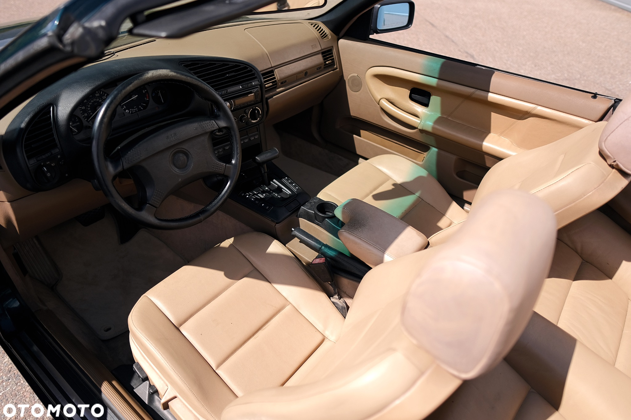 BMW Seria 3 325i - 31