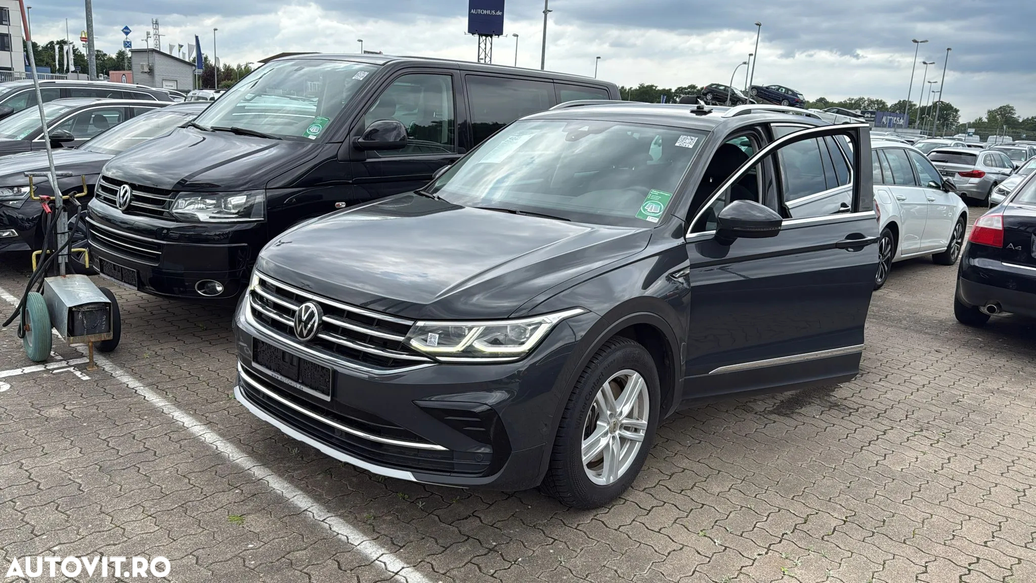 Volkswagen Tiguan 2.0 TDI SCR DSG 4Motion Elegance - 18