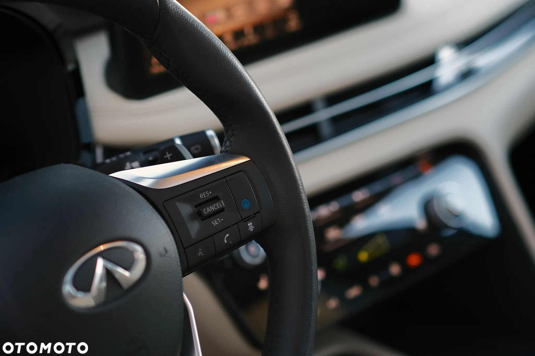 Infiniti QX60 - 25