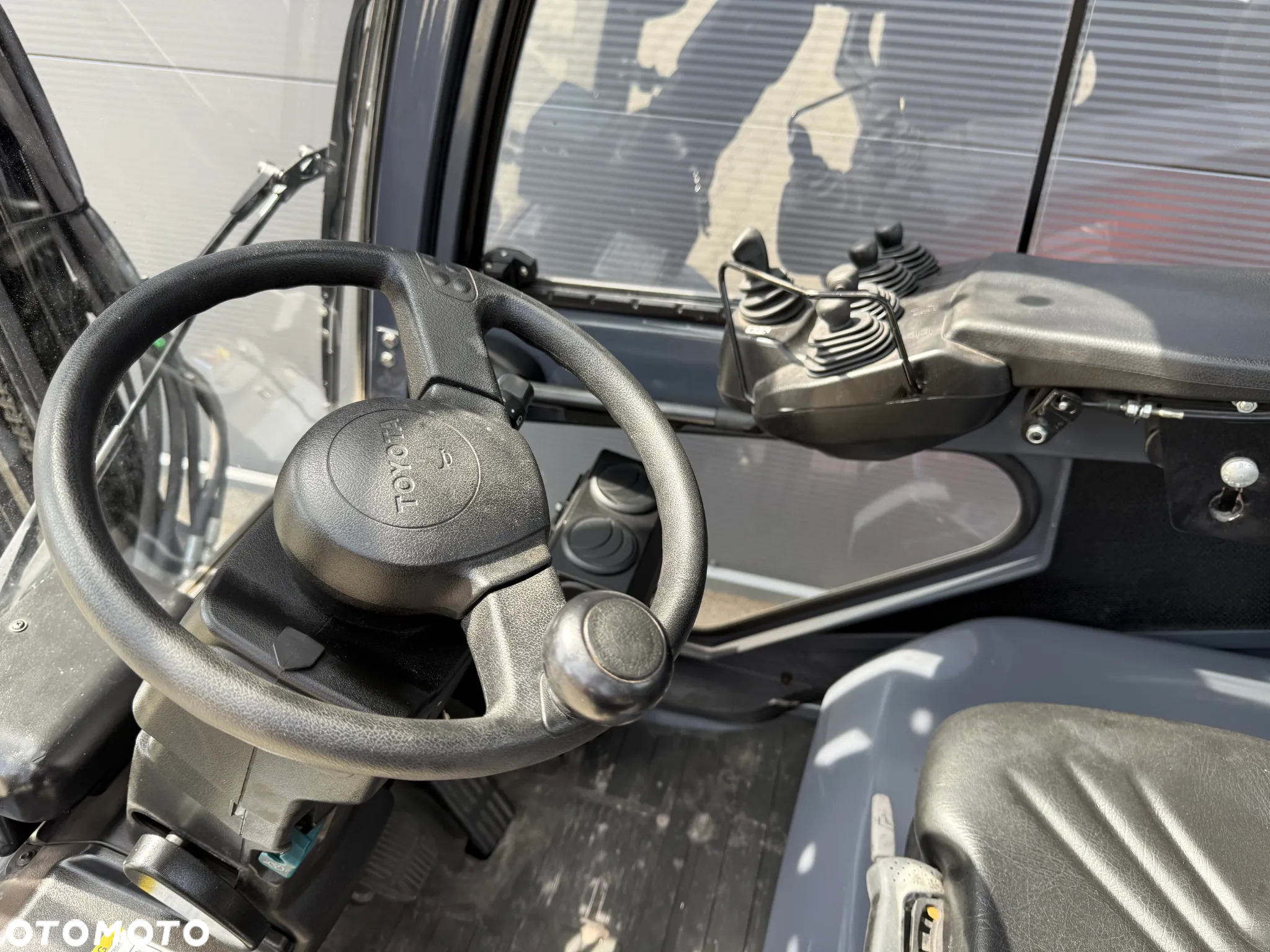 Toyota 02-8FGF25 - 7