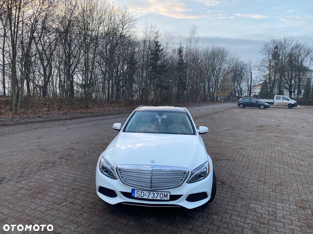 Mercedes-Benz Klasa C 300 7G-TRONIC Exclusive - 2