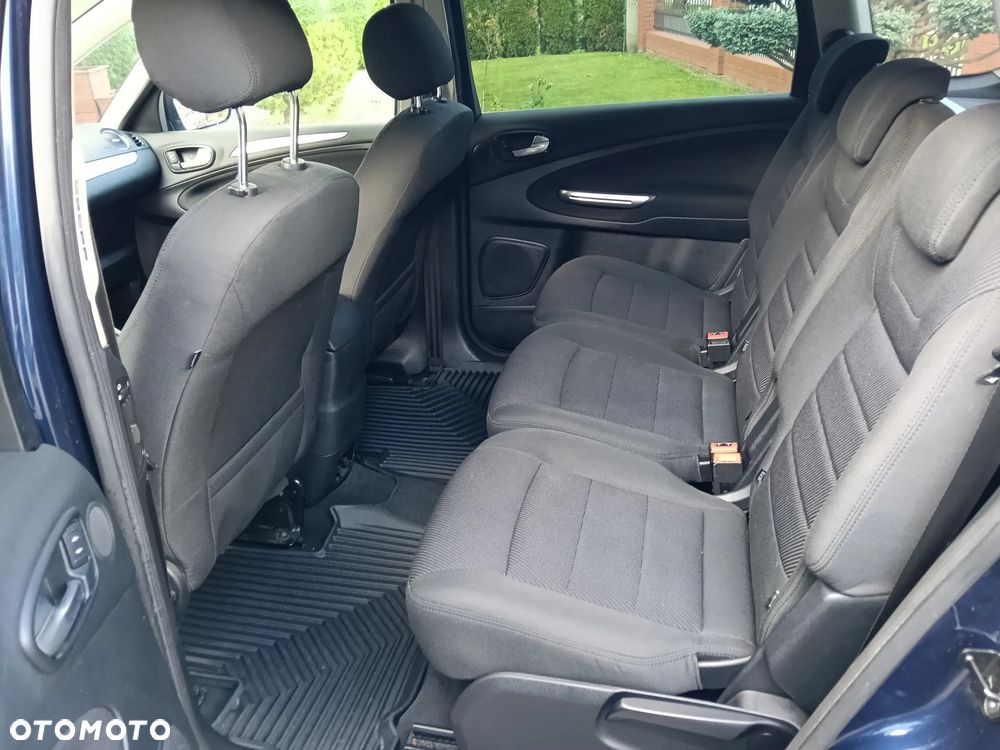 Ford S-Max - 18