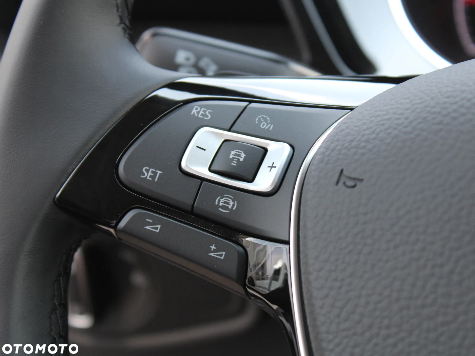 Volkswagen Touran 1.5 TSI EVO Highline DSG - 16