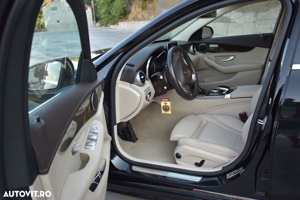 Mercedes-Benz C 220 d T 9G-TRONIC AMG Line - 17