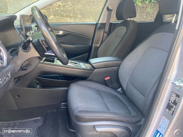 Hyundai Kauai 39 kWh Premium - 31