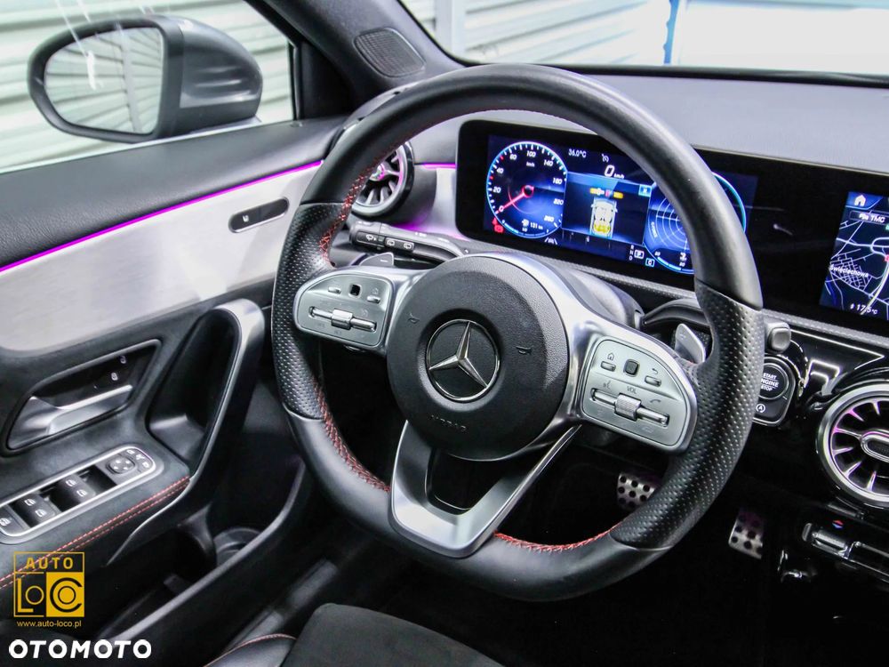 Mercedes-Benz Klasa A 200 AMG Line 7G-DCT - 31