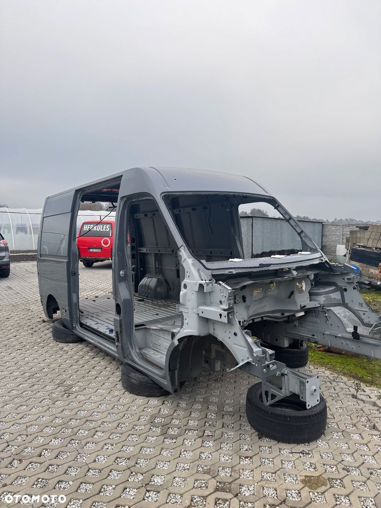 Karoseria Renault Master - 3