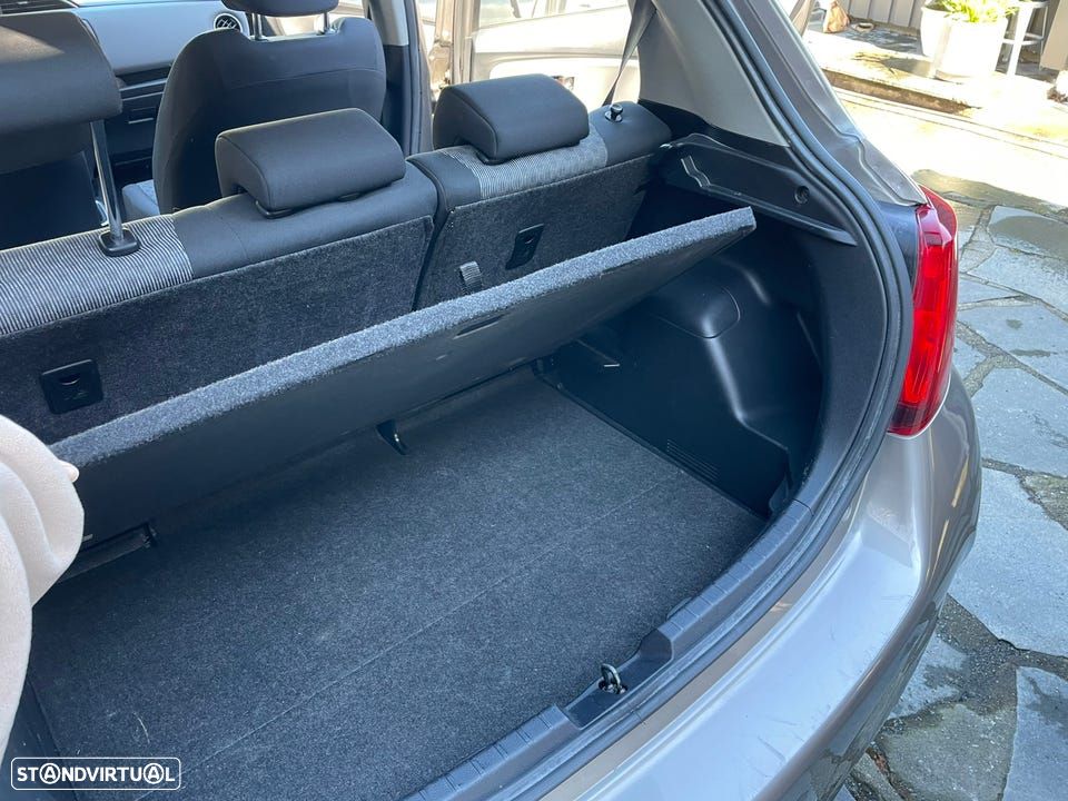 Toyota Yaris 1.0 VVT-i ACtive+AC - 4