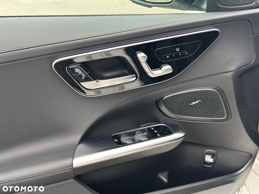 Mercedes-Benz Klasa C - 17