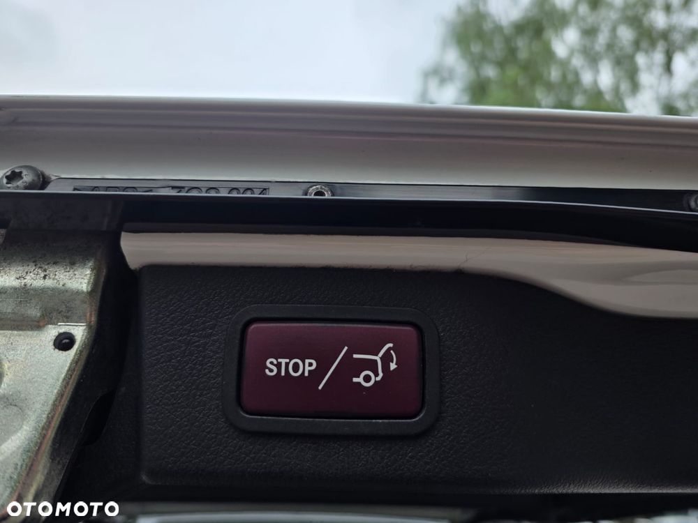 Mercedes-Benz Klasa V 300 d extralang 9G-TRONIC Edition 2020 - 16