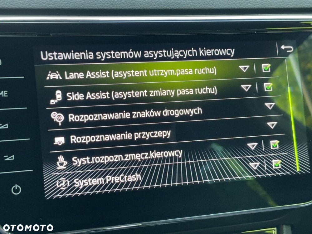 Skoda Superb 2.0 TDI SCR 4x4 Sportline DSG - 40