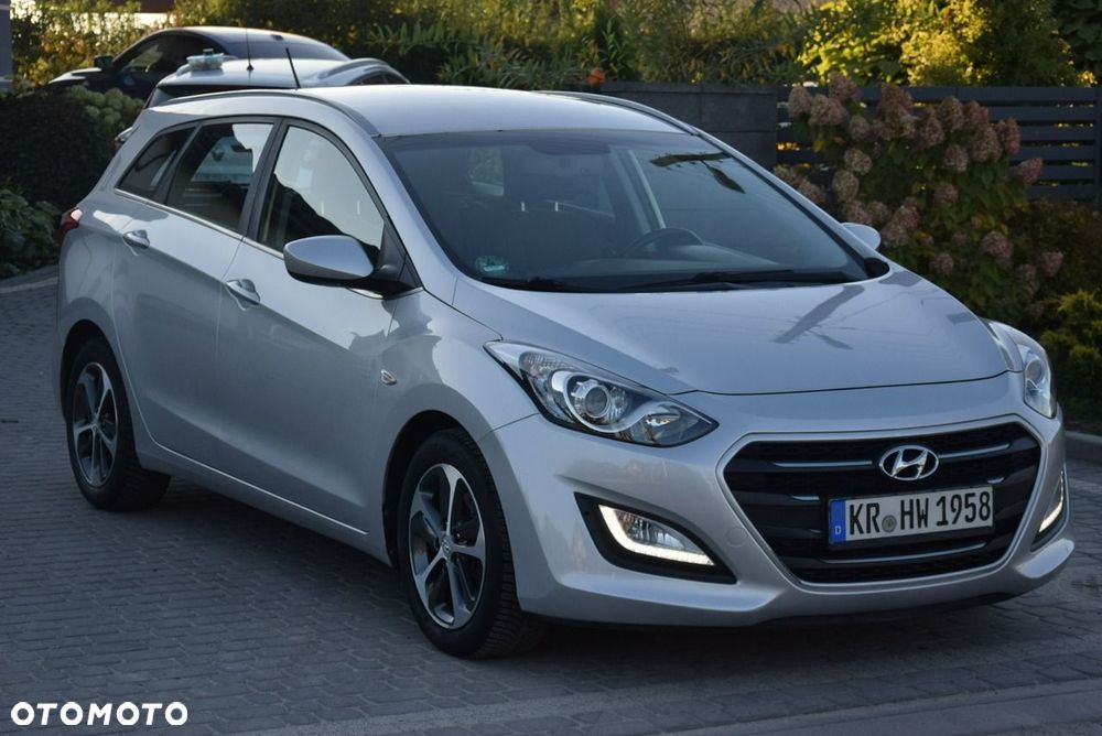 Hyundai i30 1.4 BlueDrive Comfort - 3