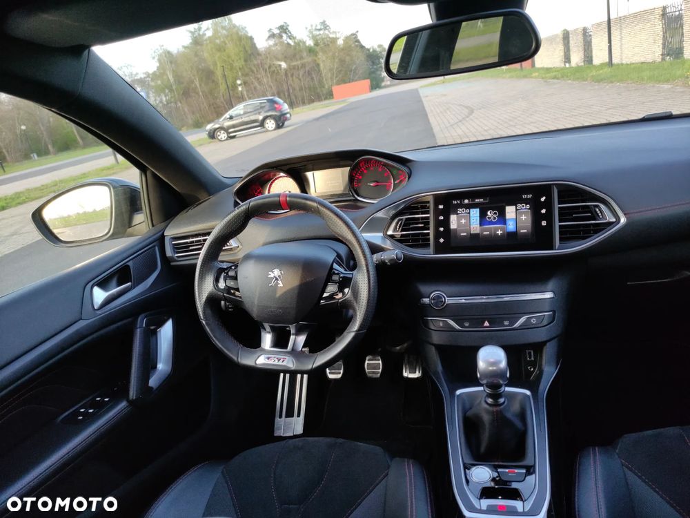 Peugeot 308 GTi by Sport - 18