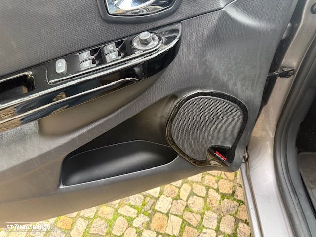 Renault Clio Sport Tourer 1.5 dCi Luxe - 10