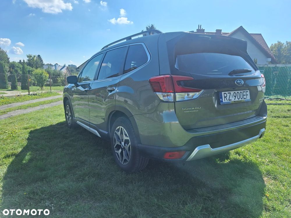 Subaru Forester 2.0 i Platinum (EyeSight) Lineartronic - 6