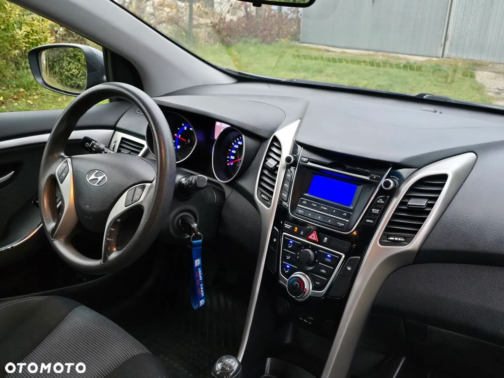 Hyundai i30 1.6 CRDi Comfort - 10