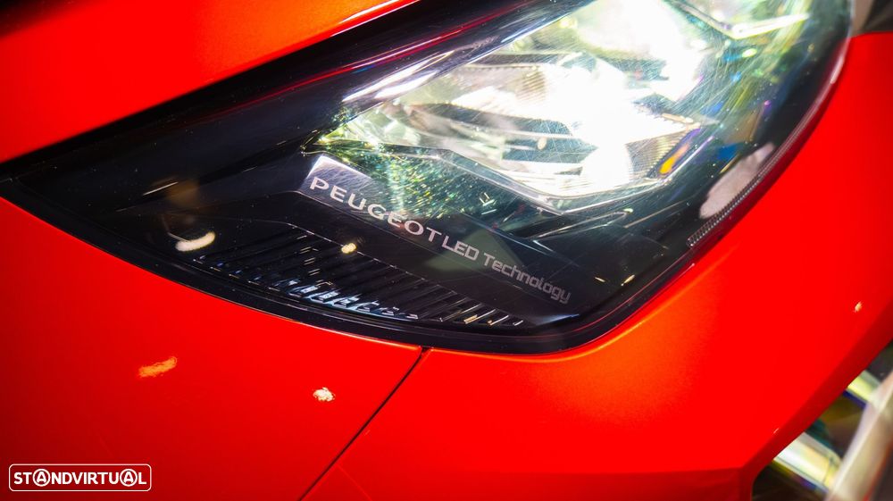 Peugeot 2008 1.2 PureTech Active Pack - 25