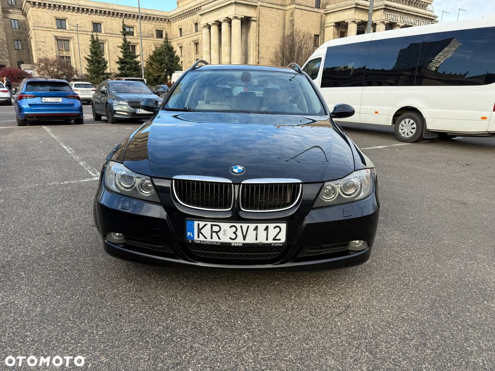 BMW Seria 3 320d - 2