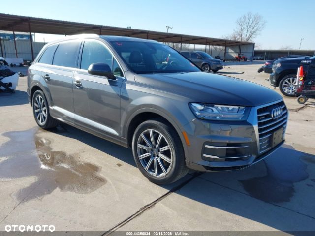 Audi Q7 - 1