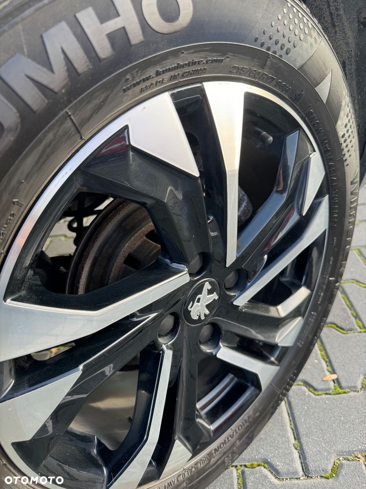 Peugeot 2008 1.5 BlueHDi Allure Pack S&S EAT8 - 9