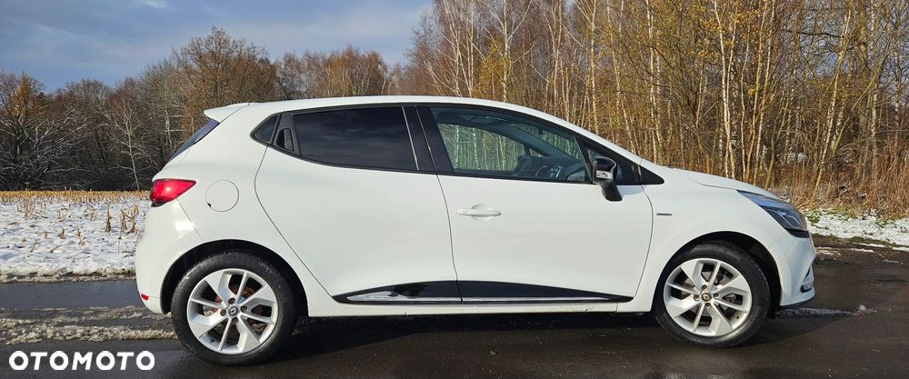 Renault Clio 1.2 16V Limited - 8