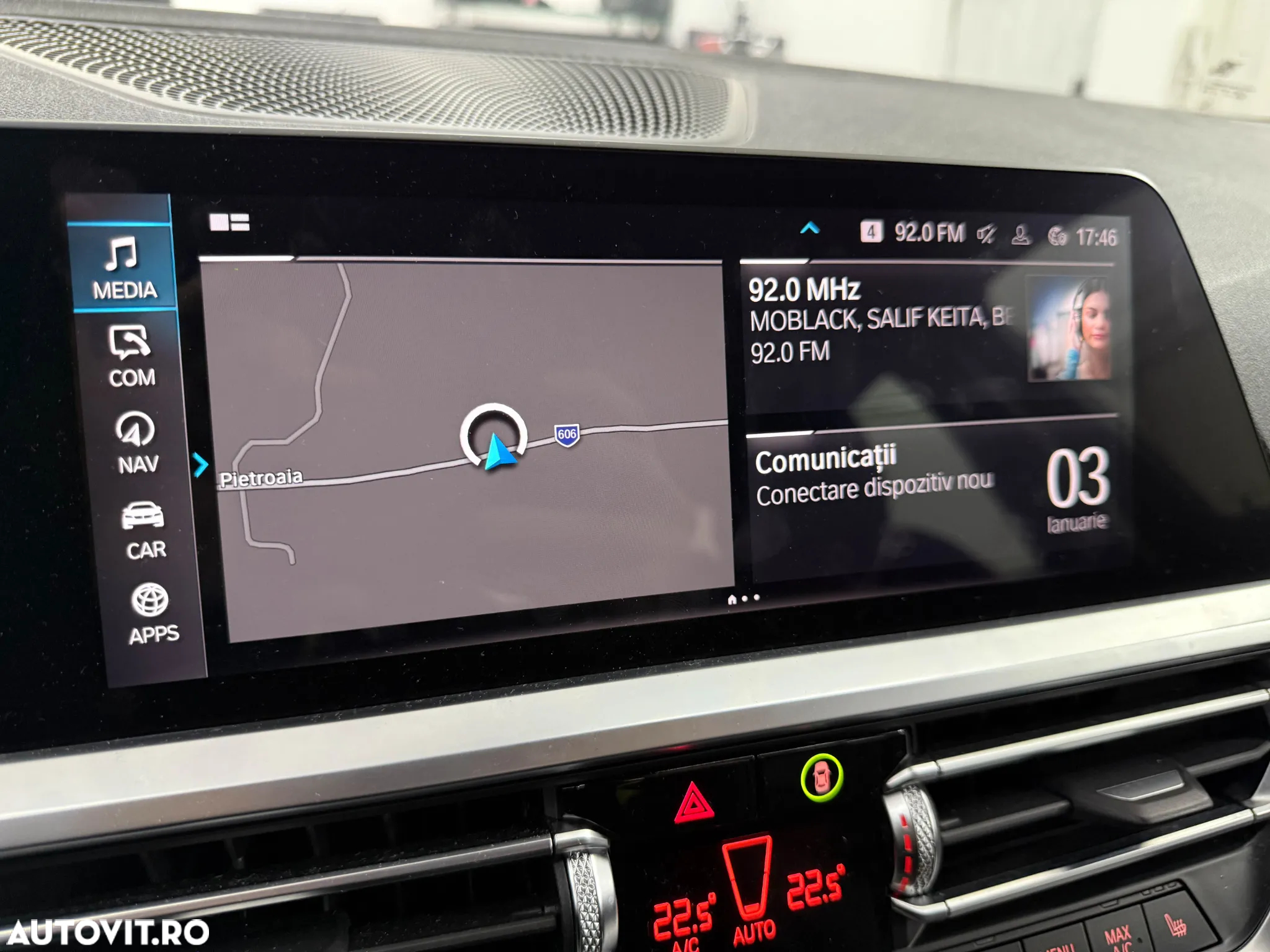 BMW Seria 3 330e Aut. Sport Line - 32