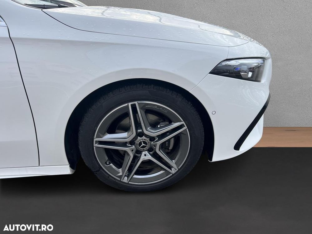 Mercedes-Benz A 200 Sedan MHEV 7G-DCT - 9