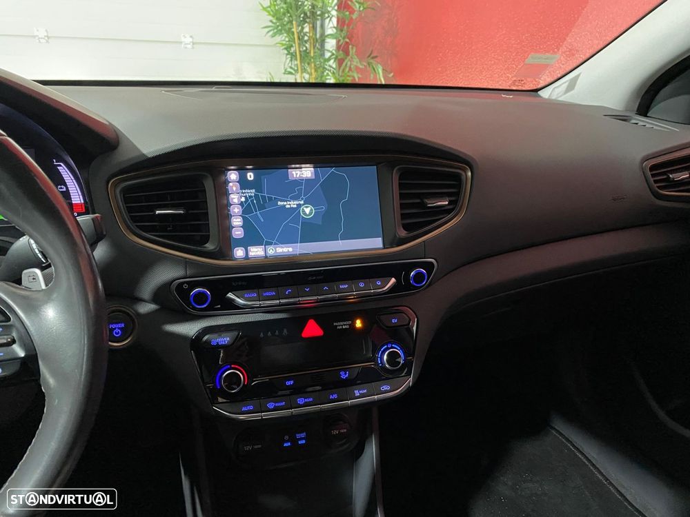 Hyundai Ioniq EV 28kWh Eletric Tech - 24