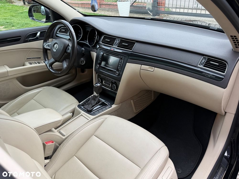 Skoda Superb 3.6 FSI 4x4 L&K DSG - 18