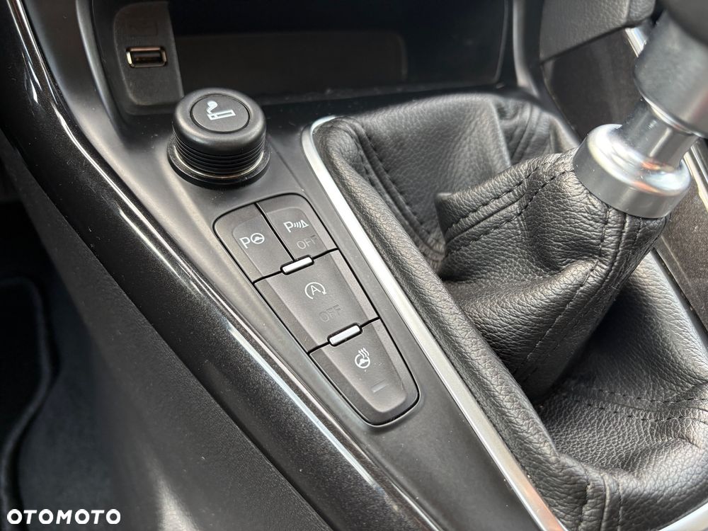 Ford Focus 1.5 EcoBoost Start-Stopp-System Titanium - 16