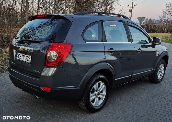 Chevrolet Captiva 2.0 4WD 5 Sitzer LT Exclusive - 8