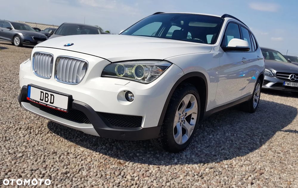 BMW X1 xDrive20d Sport Line - 3