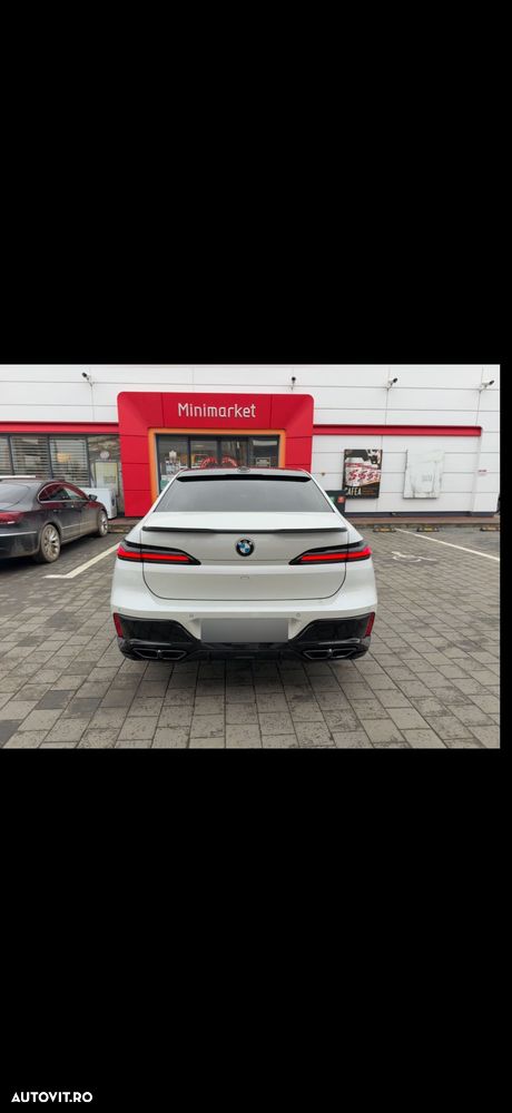 BMW Seria 7 740Le xDrive iPerformance - 22