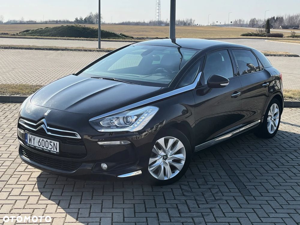 Citroën DS5 e-HDi 110 EGS6 Chic - 6