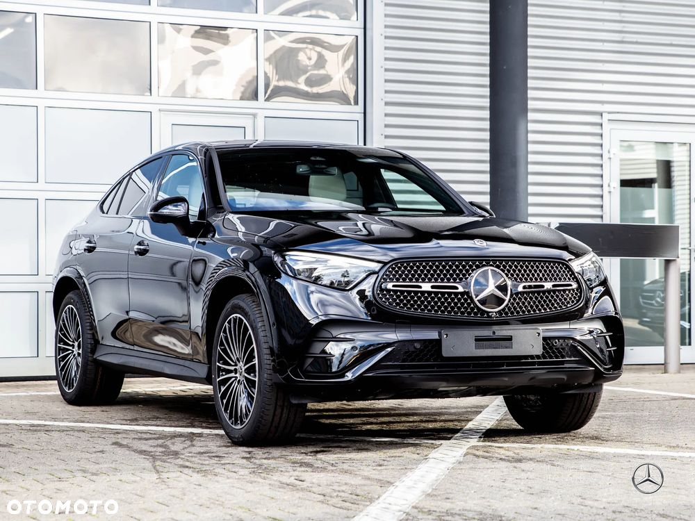Mercedes-Benz GLC Coupe 300 de PHEV 4-Matic AMG Line - 3